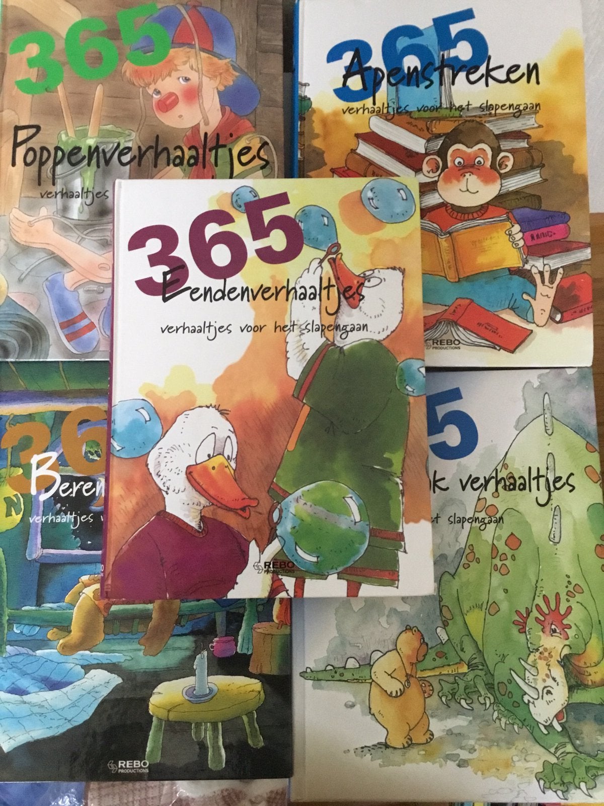 5 x 365 Verhaaltjes, Ophalen of Verzenden, Zo goed als nieuw, Sprookjes