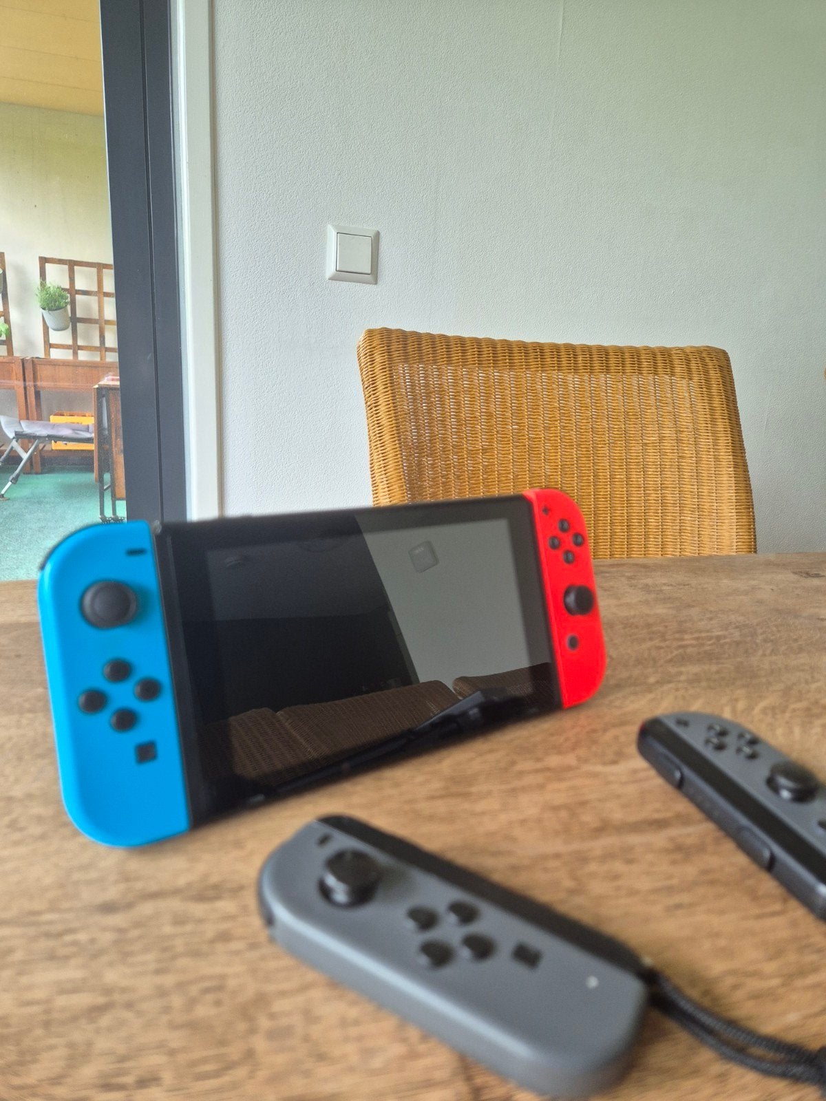 Unpatched Nintendo Switch V1 - 4 controllers, Spelcomputers en Games, Spelcomputers | Nintendo Switch, Ophalen of Verzenden, Gebruikt