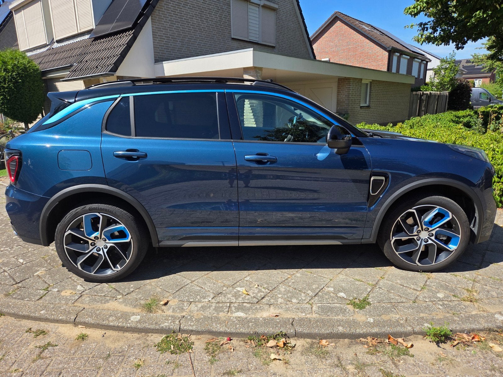 Lynk & Co 1.5TD 261pk Phev 7DCTH 2021 Blauw, Stof, 1800 kg, 120 €/maand, 1854 kg