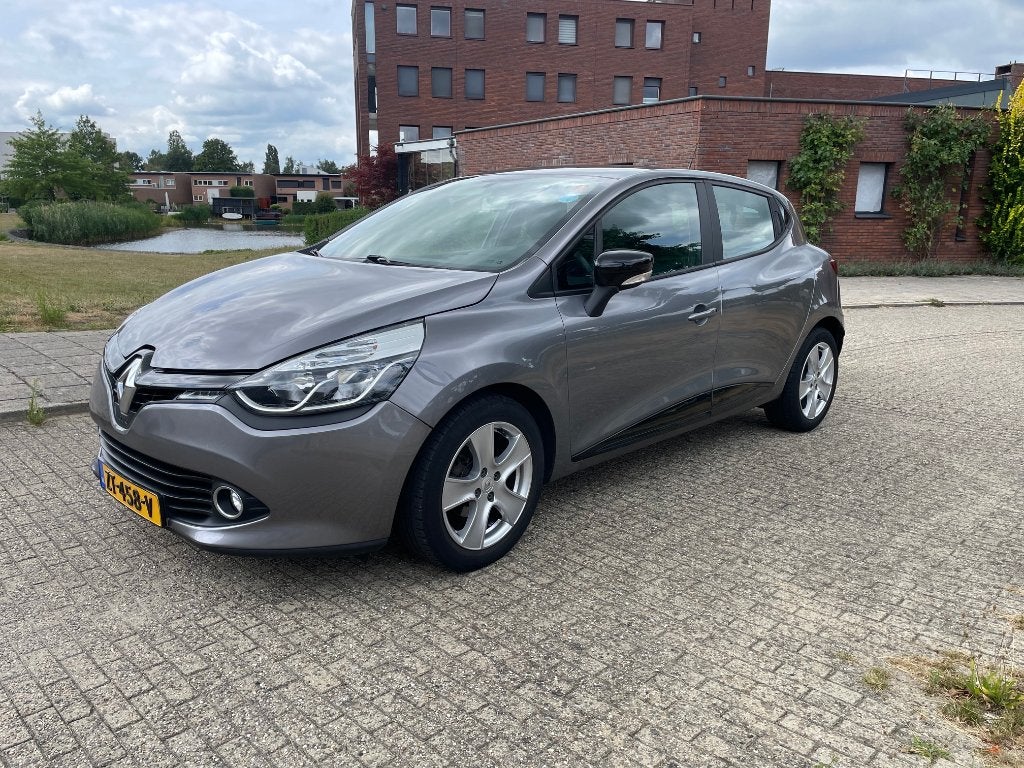 Renault Clio | 1.2 54KW | 5-DRS | 2013 | Grijs, Auto's, Renault, Particulier, Clio, Airconditioning, Cruise Control, Lichtmetalen velgen