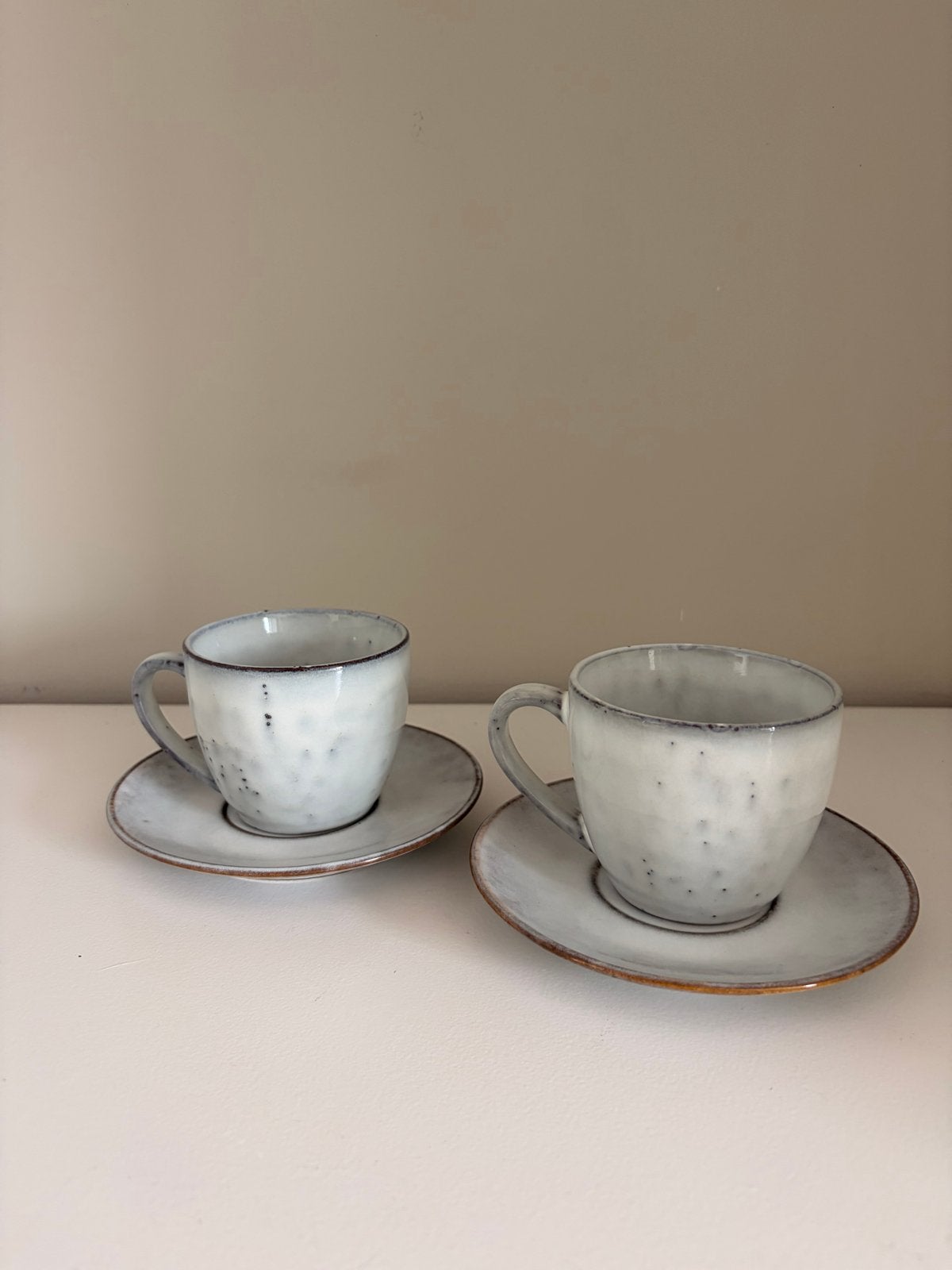 2 sets kop en schotel, keramiek, broste copenhagen, Keramiek, Nieuw, Ophalen of Verzenden, Overige stijlen