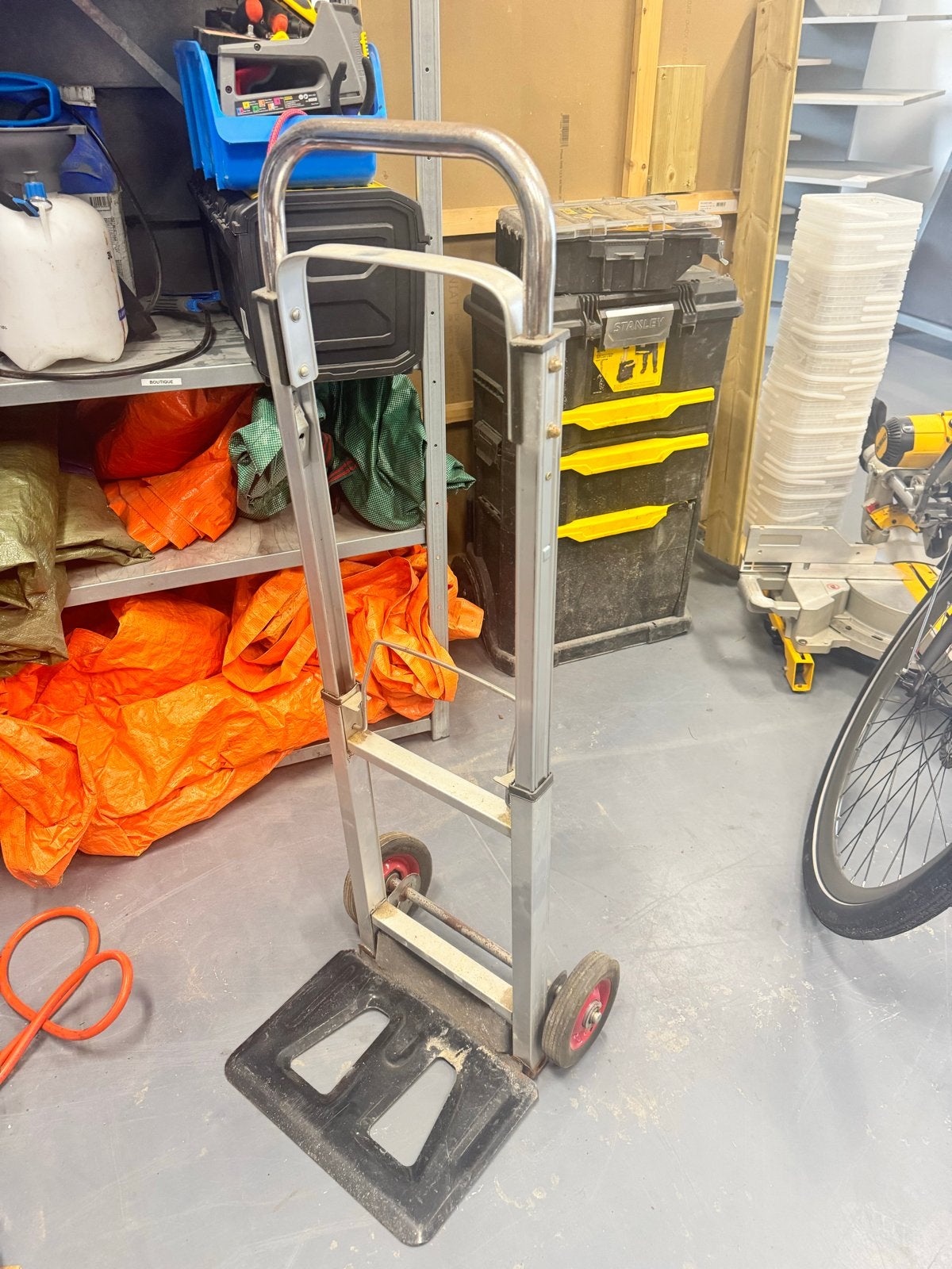 Stevige Steekwagen - Gebruikt maar Functioneel, Ophalen, Gebruikt, Steekwagen