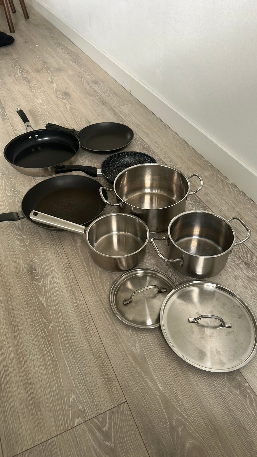 Gebruikte set pannen, Huis en Inrichting, Keuken | Potten en Pannen, Ophalen, Gebruikt, Rvs, Pannenset
