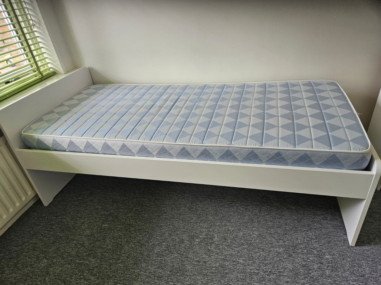 Ikea Släkt bed 90 x 200, Huizen en Kamers