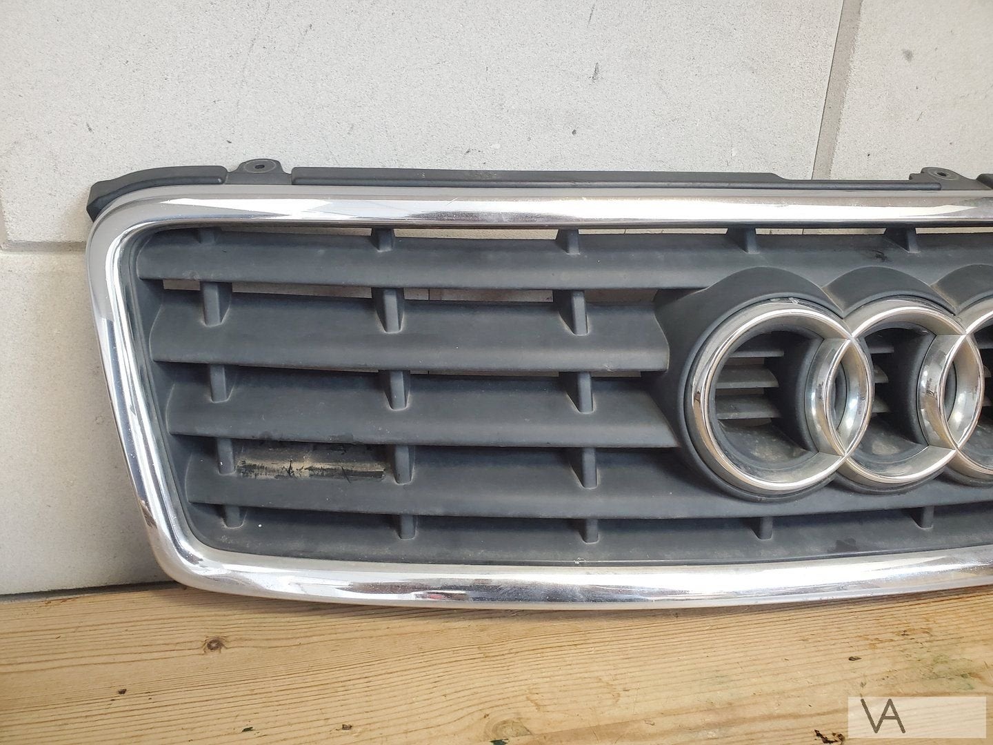 Audi A4 cabrio cabriolet b6 2002 - 2006 grille in bumper €99, Gebruikt, -, -, -