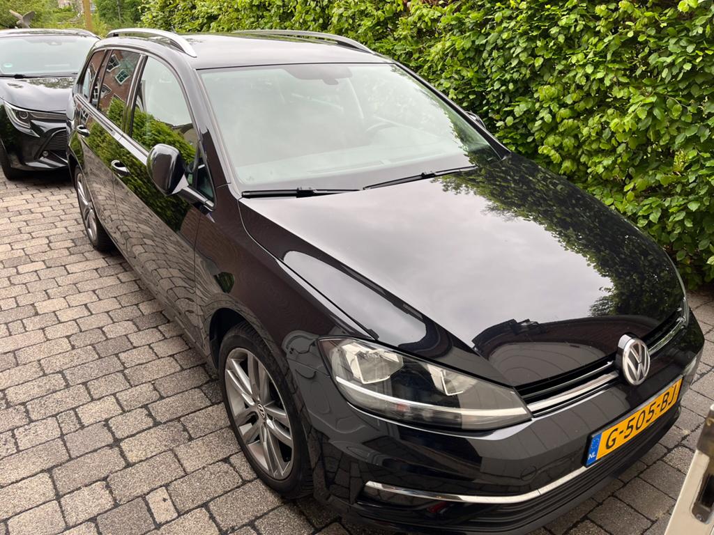 Volkswagen Golf Variant 1.6 TDI 115pk 7-DSG 2019 Zwart, Auto's, 4 cilinders, Alcantara, Zwart, Origineel Nederlands