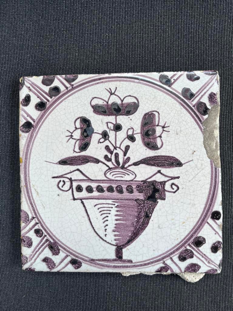 Antieke boeren tegel paars wit 13.2 x 13.2 cm, Antiek en Kunst, Ophalen of Verzenden