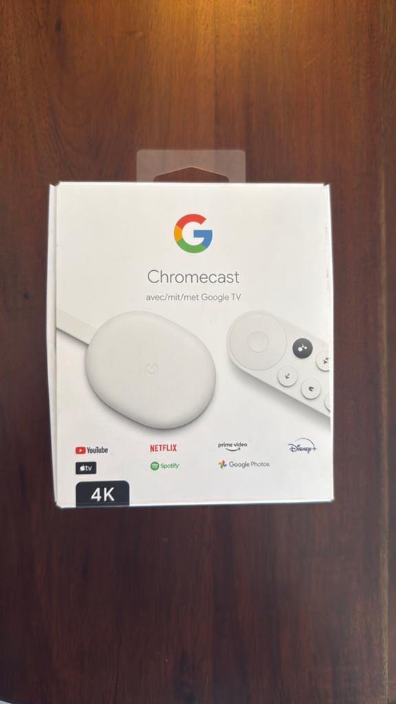 Google Chromecast 4K in doos compleet zo goed als nieuw, Ophalen of Verzenden, Zo goed als nieuw