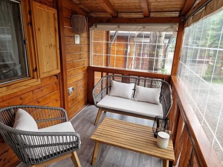 Luxe Chalet te huur Meer van Lugano wk28,29,30,34,35vrijWIFI, 2 slaapkamers, 7 personen, Lombardije en Merengebied, Recreatiepark