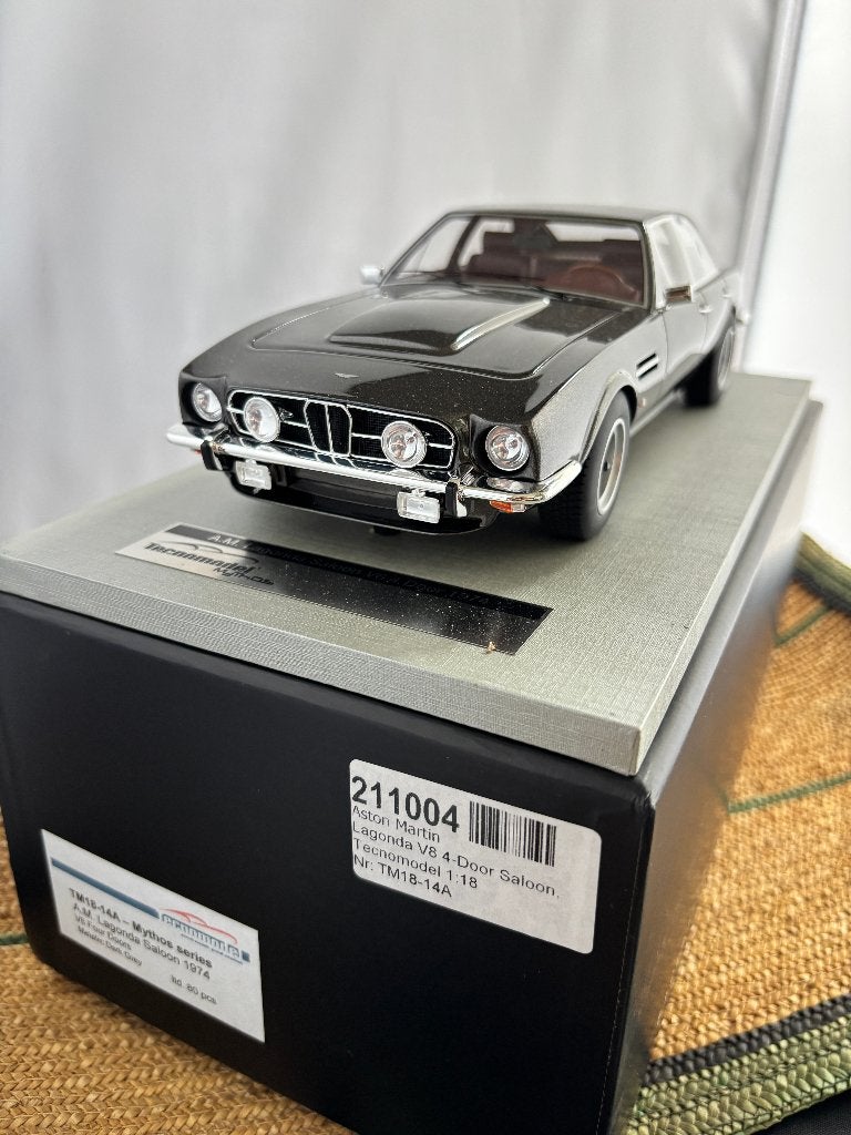 Tecnomodel 1:18 - Aston Martin Lagonda Saloon 4 drs 1974, Ophalen of Verzenden, Nieuw, Auto, Overige merken