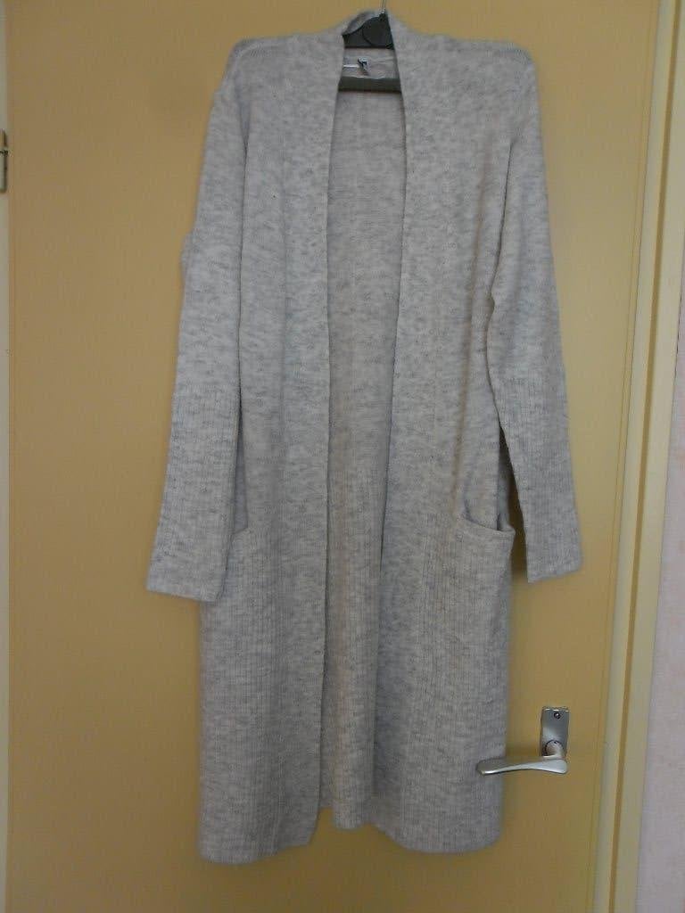 Nieuw  lang warm dames vest Maat S, Nieuw, Ophalen of Verzenden, Maat 36 (S), Grijs