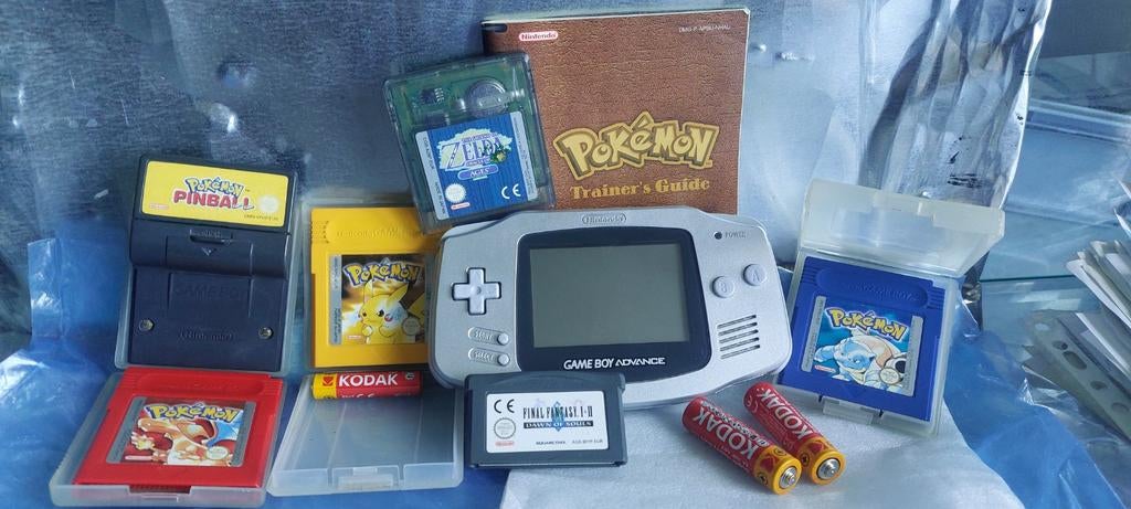 Nintendo Advance en Retro Pokemon Yellow Red en Blue Games, Ophalen of Verzenden, Game Boy Advance, Gebruikt, Met games