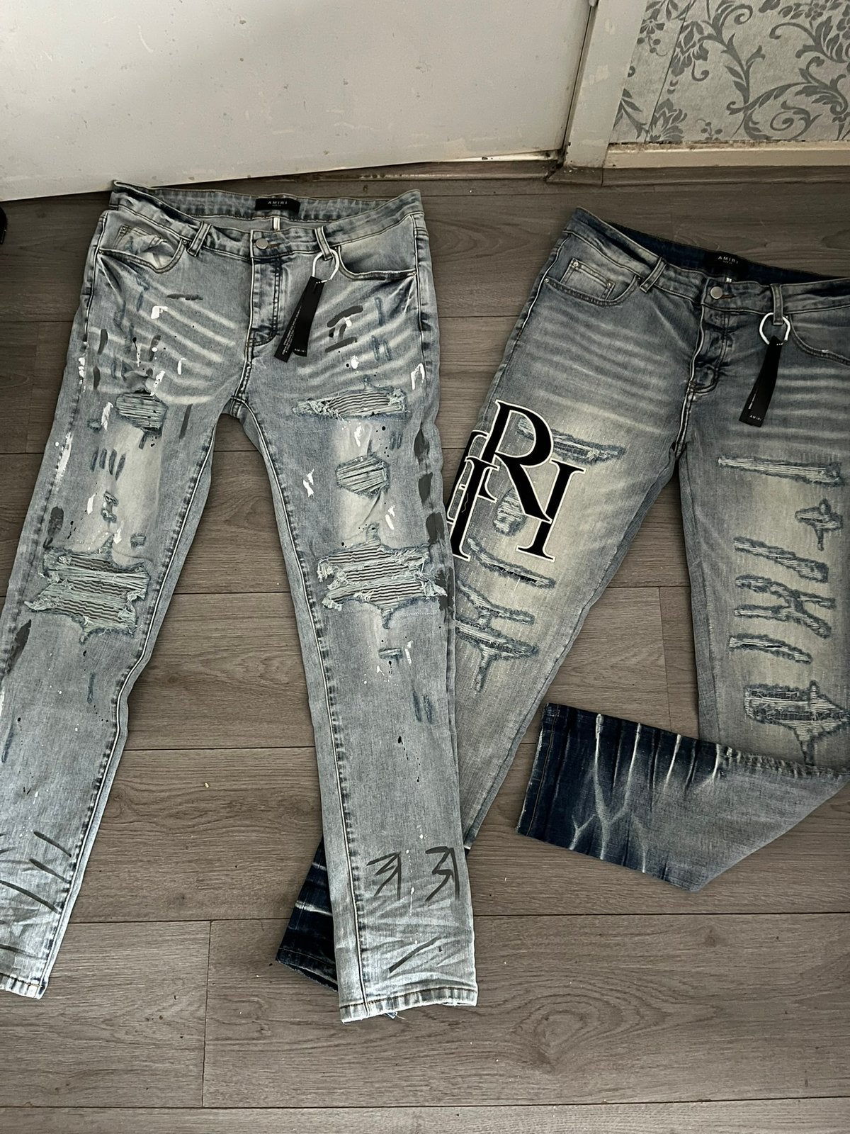 Amiri broeken, Kleding | Heren, Spijkerbroeken en Jeans, Ophalen of Verzenden, Zo goed als nieuw, Blauw, W33 - W34 (confectie 48/50)