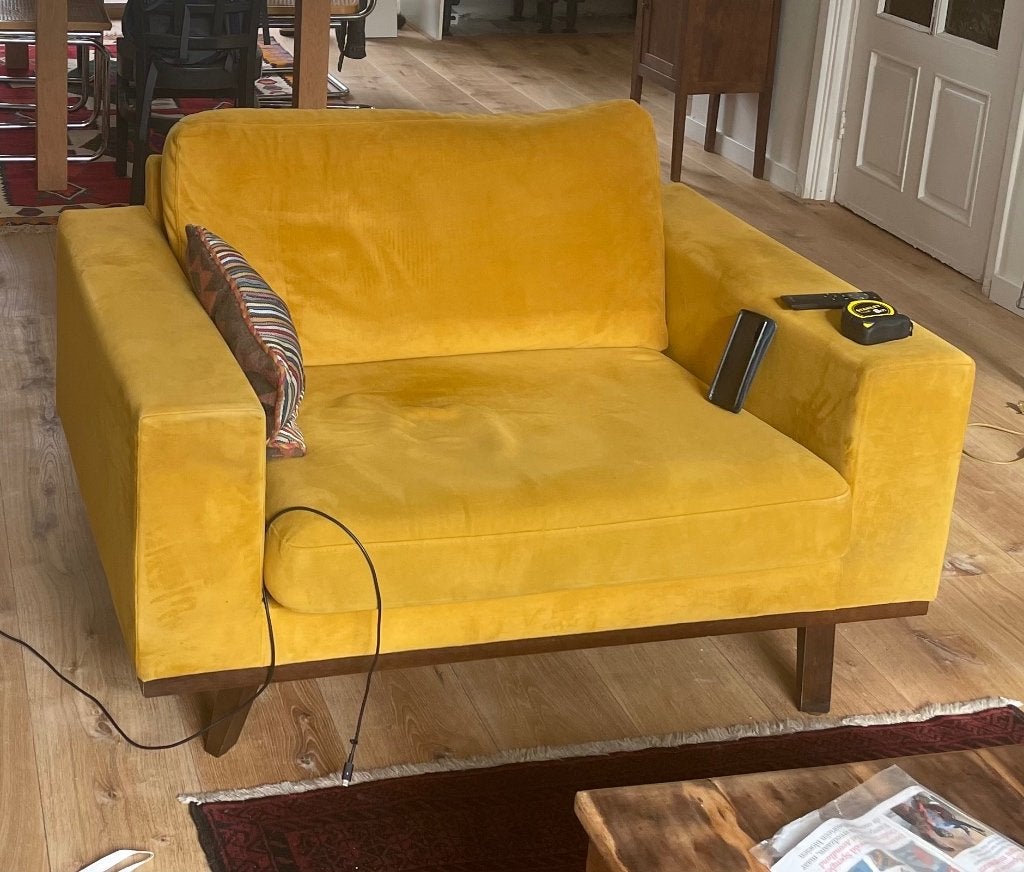 Gele leunstoel, Ophalen, Overige materialen, Gebruikt, 100 tot 125 cm