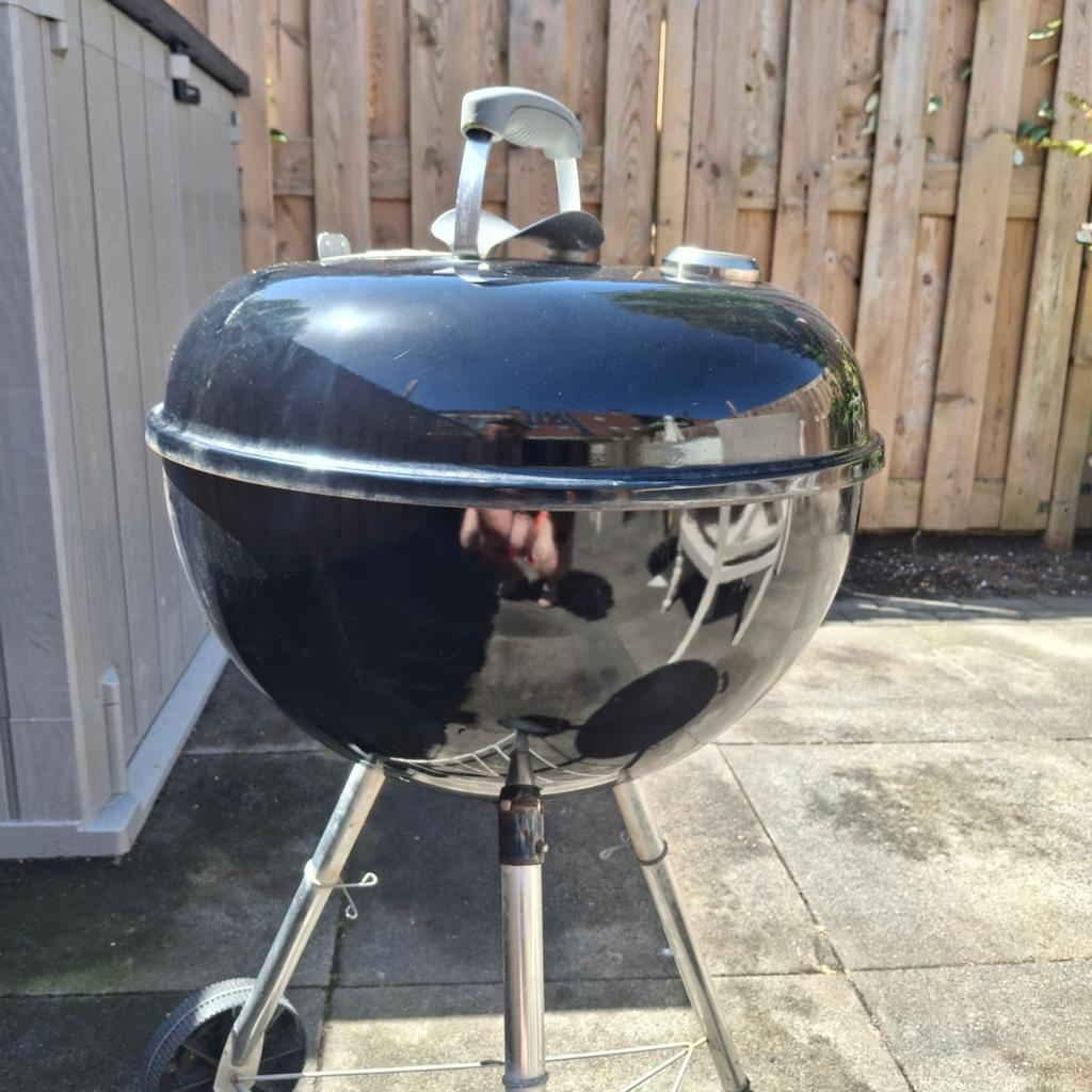 Weber kettle 57cm ø, Ophalen, Gebruikt