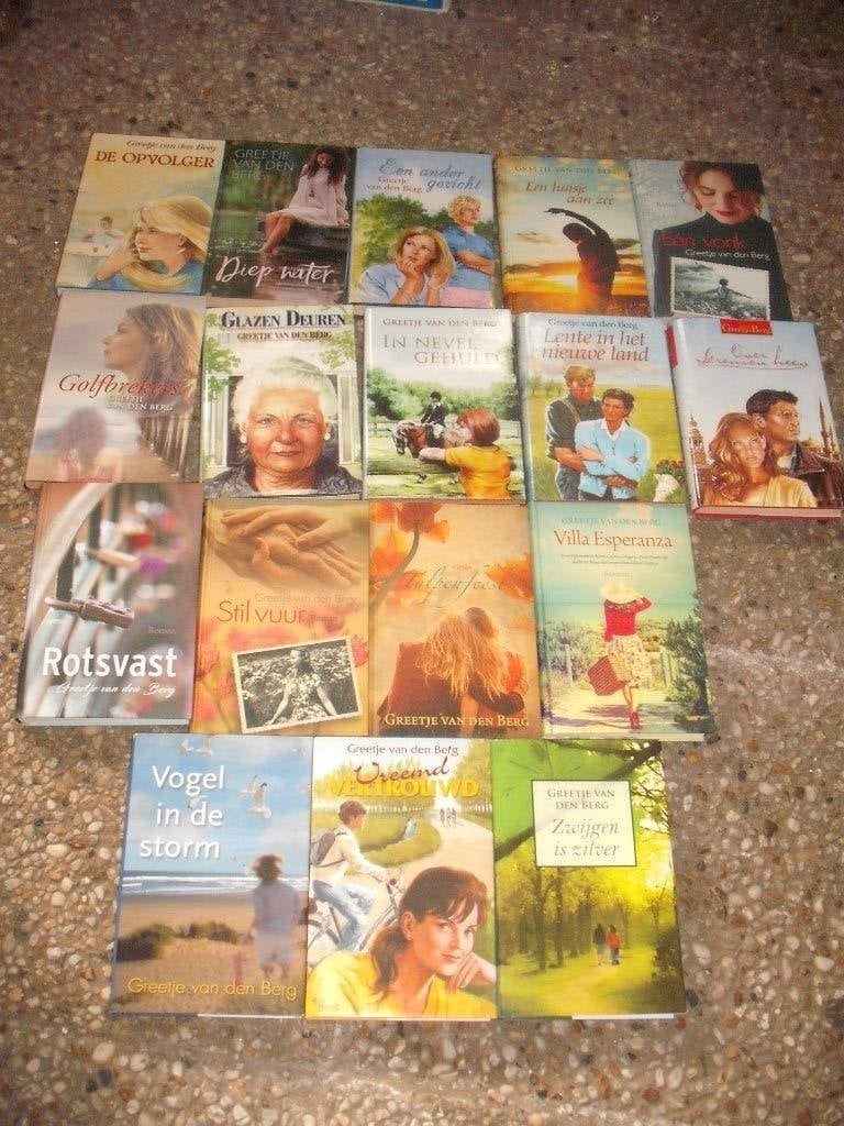 Greetje van den Berg 17x verschillende streekromans 1 koop, Ophalen, Gelezen, Greetje van den Berg, Noord-Brabant