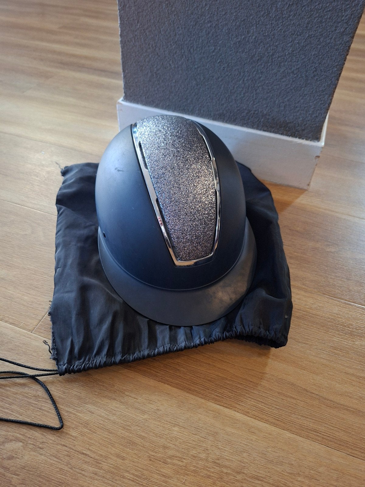 paardrijcap., Dieren en Toebehoren, Paardrijkleding, Ophalen