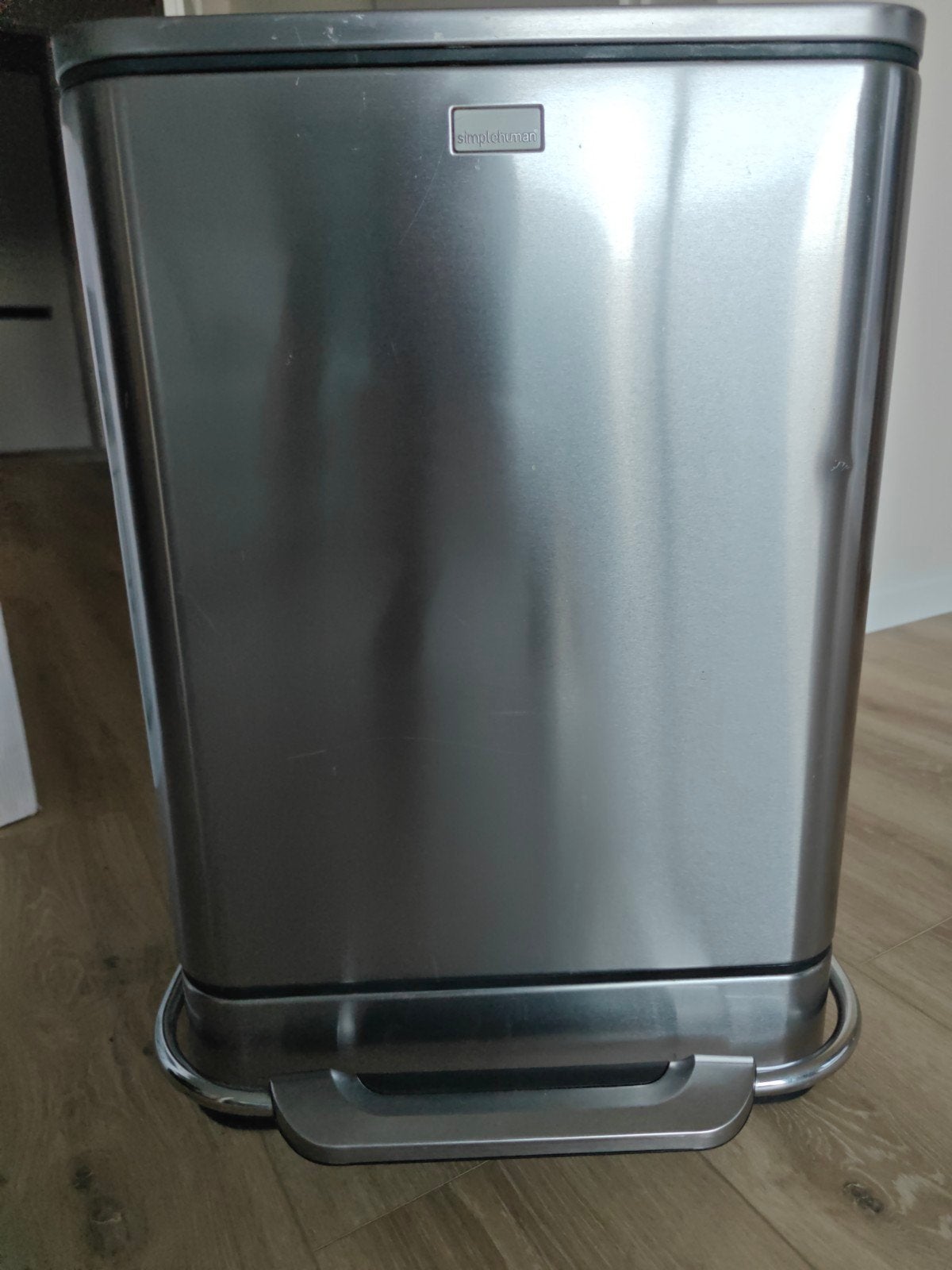 Simple Human prullenbak 50-60L, Huis en Inrichting, Woonaccessoires | Prullenbakken, Ophalen, Gebruikt, Met pedaal, 40 liter of meer
