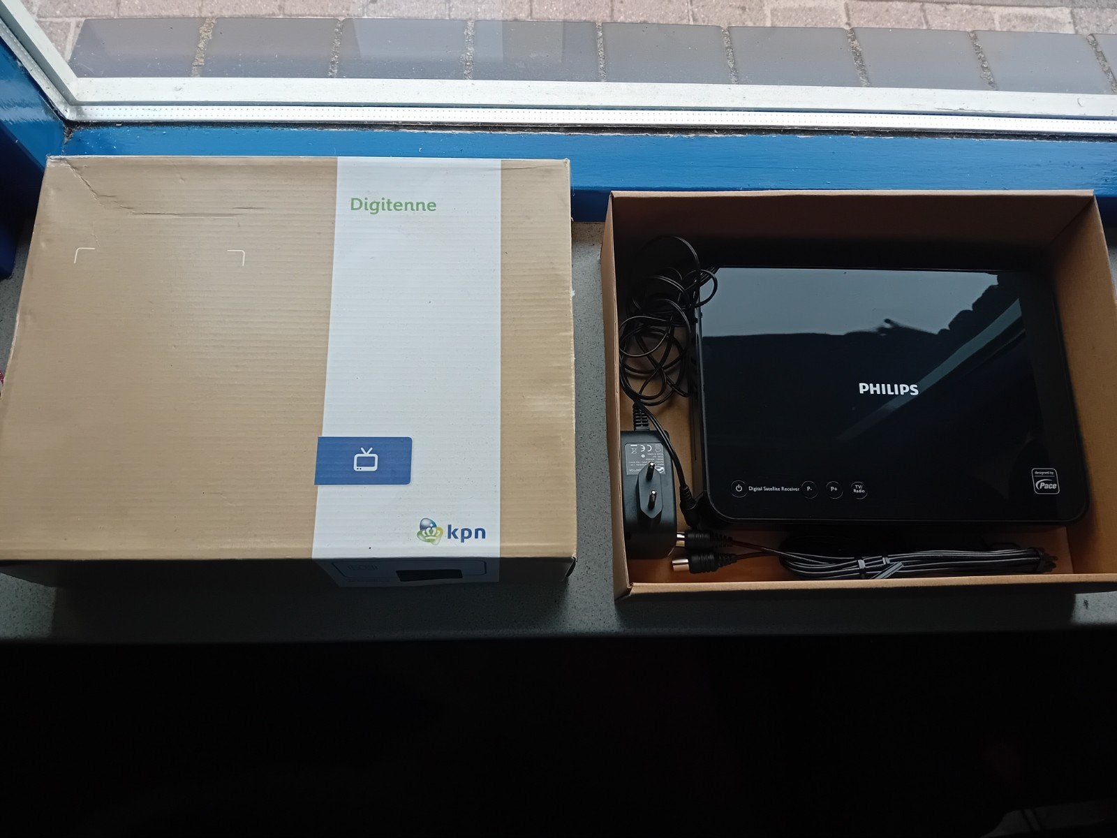 Philips digital receiver - Zo goed als nieuw, Audio, Tv en Foto, Decoders en Harddiskrecorders, Ophalen of Verzenden, Zo goed als nieuw