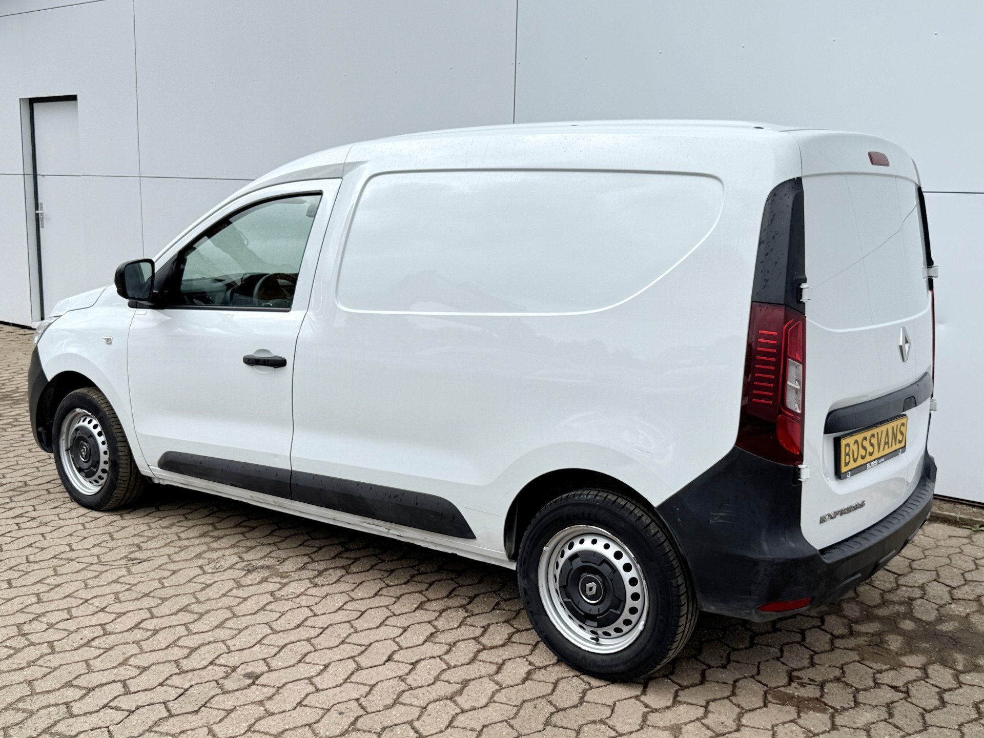Renault Kangoo 1.5 dCi 95pk L1 Cruise Control Airco Carplay, Auto's, Voorwielaandrijving, Stof, Gebruikt, Zwart
