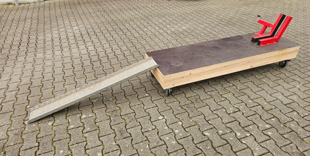 Werktafel / mover motoren, bromfietsen en scooters, Motoren, Ophalen