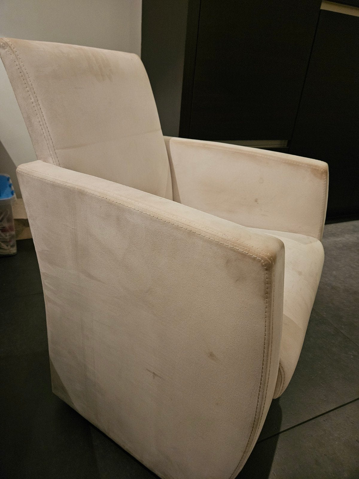 6 crèmekleurige stoelen met armleuningen en wieltjes, Ophalen, Overige materialen, Gebruikt, Overige kleuren