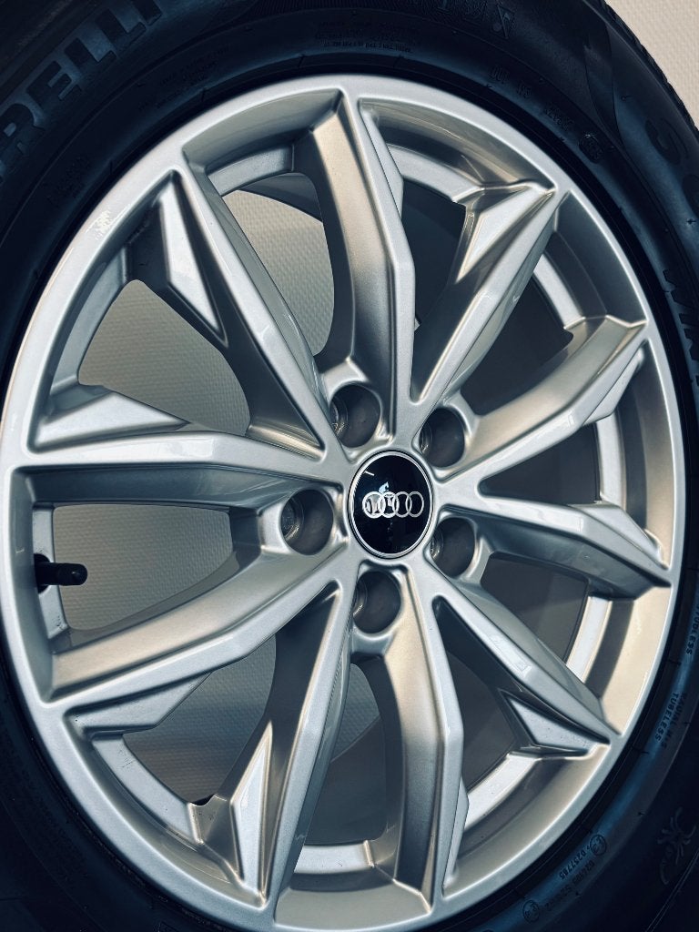 Audi Q5 FY velgen + Pirelli winterbanden, Ophalen, Gebruikt, Banden en Velgen, 17 inch
