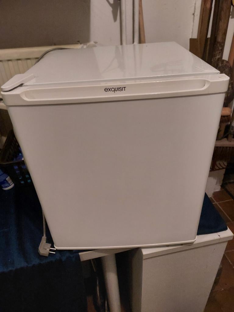 1 tafel koelkast merk exquisat z,g,a,s, Ophalen, Zonder vriesvak, Minder dan 85 cm, 45 tot 60 cm