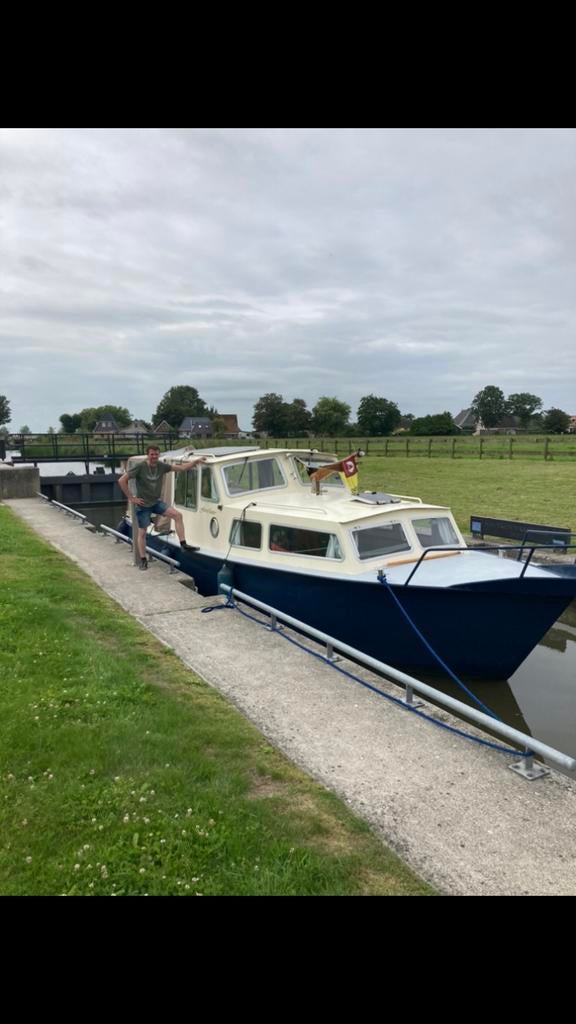 Te koop ten Broeke stalen kruiser 10mtr diesel, Watersport en Boten, Motorboten en Motorjachten, Gebruikt, Staal, 50 pk of meer