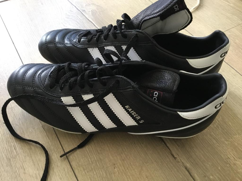 Adidas Kaiser Liga / Adidas  Copa Mundial klassieker, Sport en Fitness, Voetbal, Maat XS of kleiner, Verzenden, Zo goed als nieuw