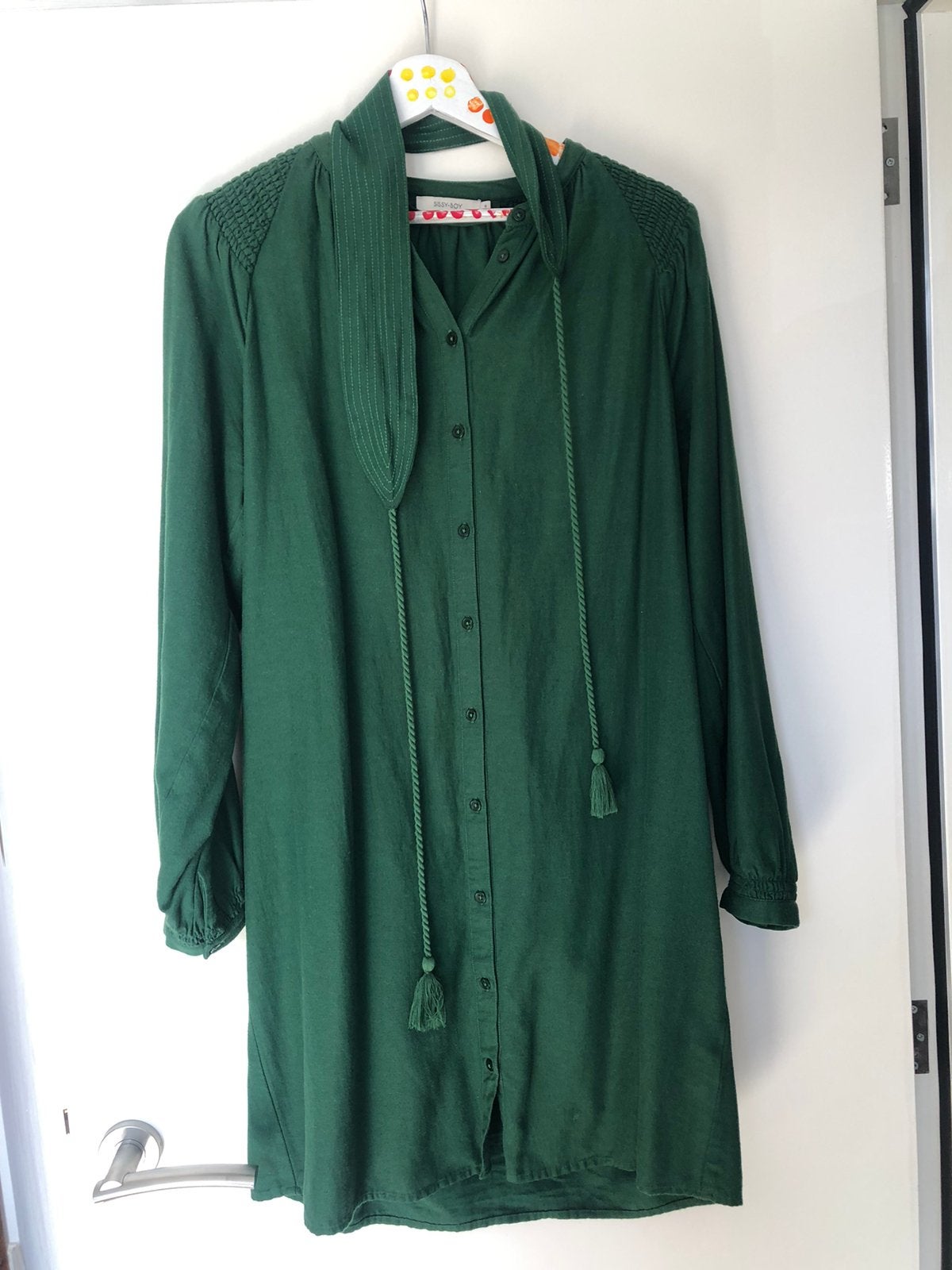 Jurkje Sissy Boy, Ophalen, Zo goed als nieuw, Maat 36 (S), Boven de knie