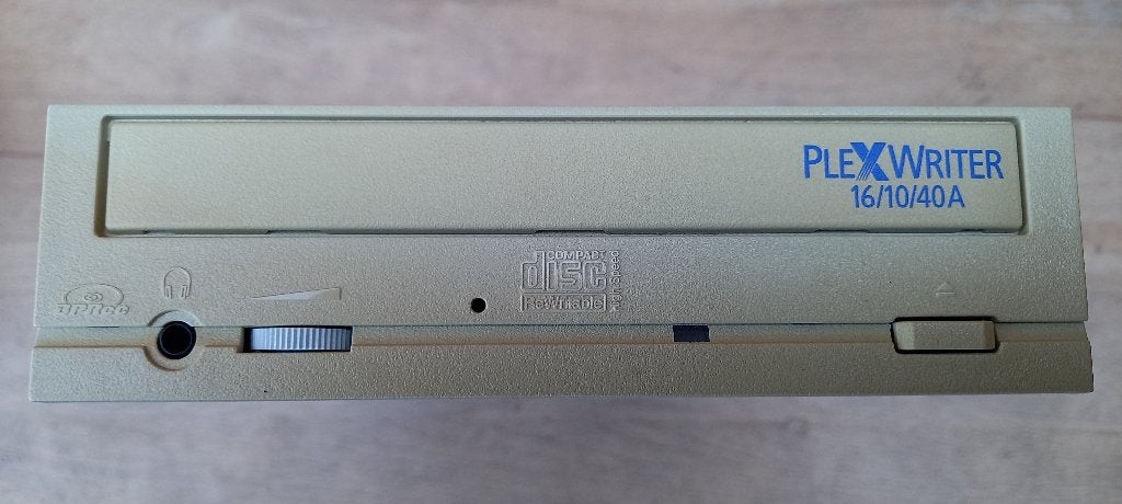 CD-ROM drive PLEXTOR PX-W1610TA (maa 2001), Computers en Software, Vintage Computers, Ophalen of Verzenden, Plextor