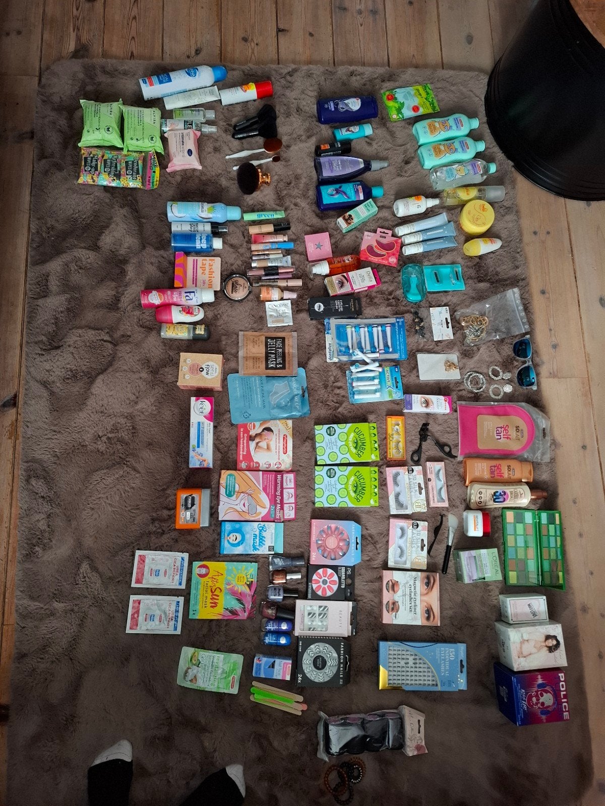 Grote make-up en beauty bundel, nieuw of 1 keer gebruikt, Ophalen, Overige kleuren, Gehele gezicht, Zo goed als nieuw