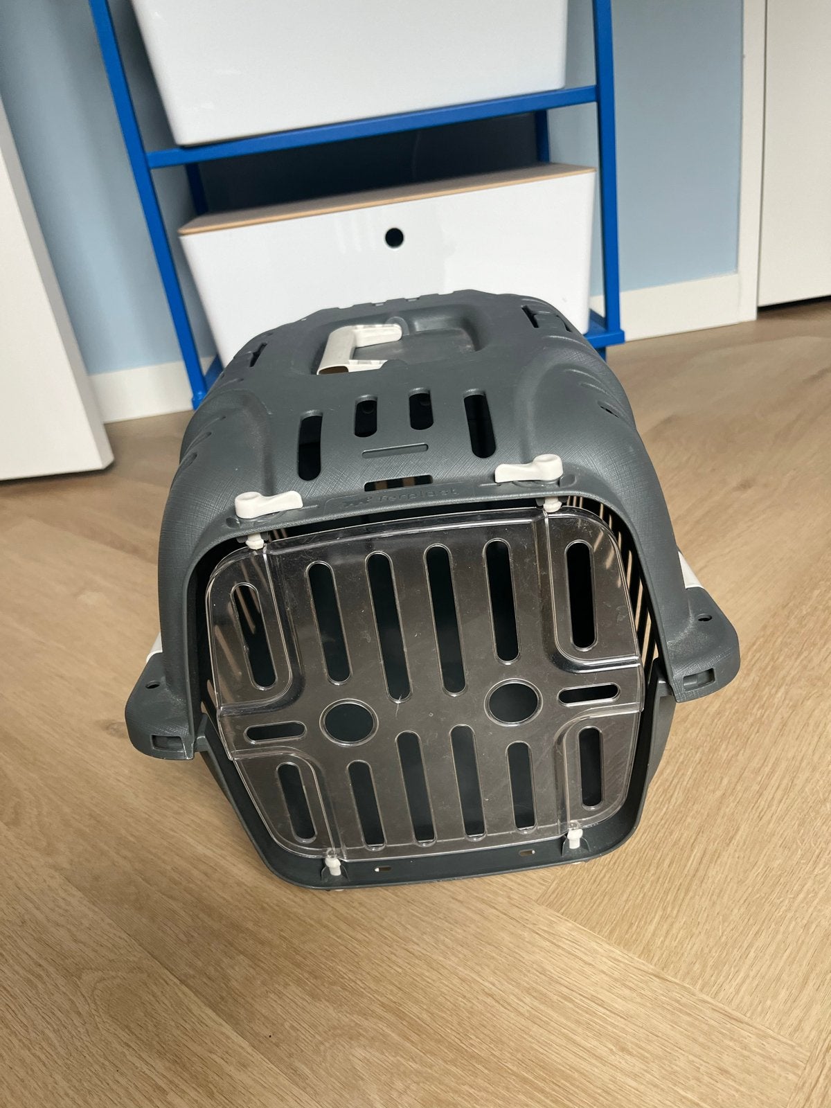 Kattenreismand, Ophalen, Zo goed als nieuw