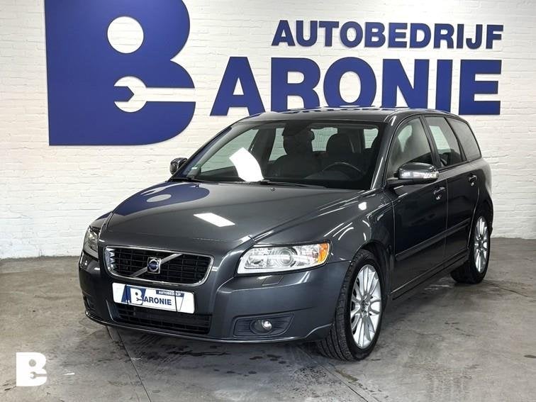 Volvo V50 2.4 Edition II automaat, leder, Auto's, Volvo, Gebruikt, 700 kg, Parkeersensor, 2435 cc