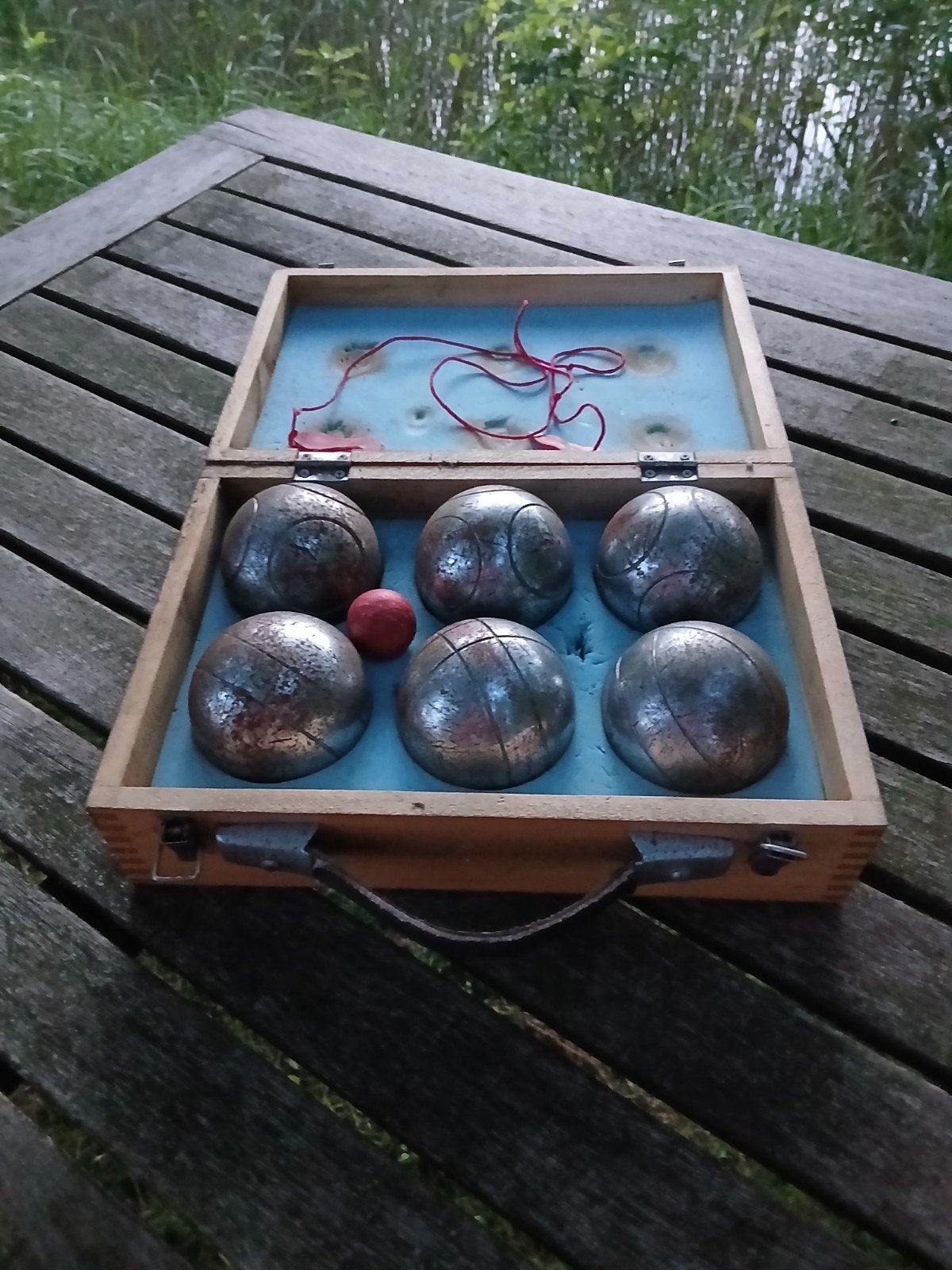 Jeu de boules set in houten koffer - met roestaanslag, Ophalen of Verzenden, Gebruikt