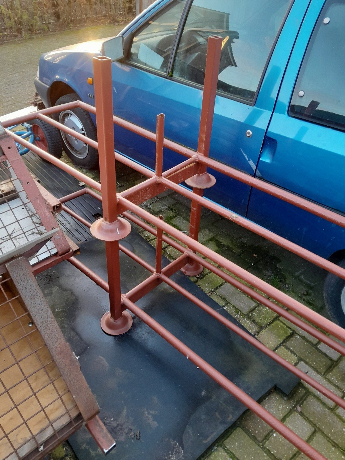 Stapelbare  bokken  kratten, Ophalen of Verzenden, Overige typen, Minder dan 2 meter