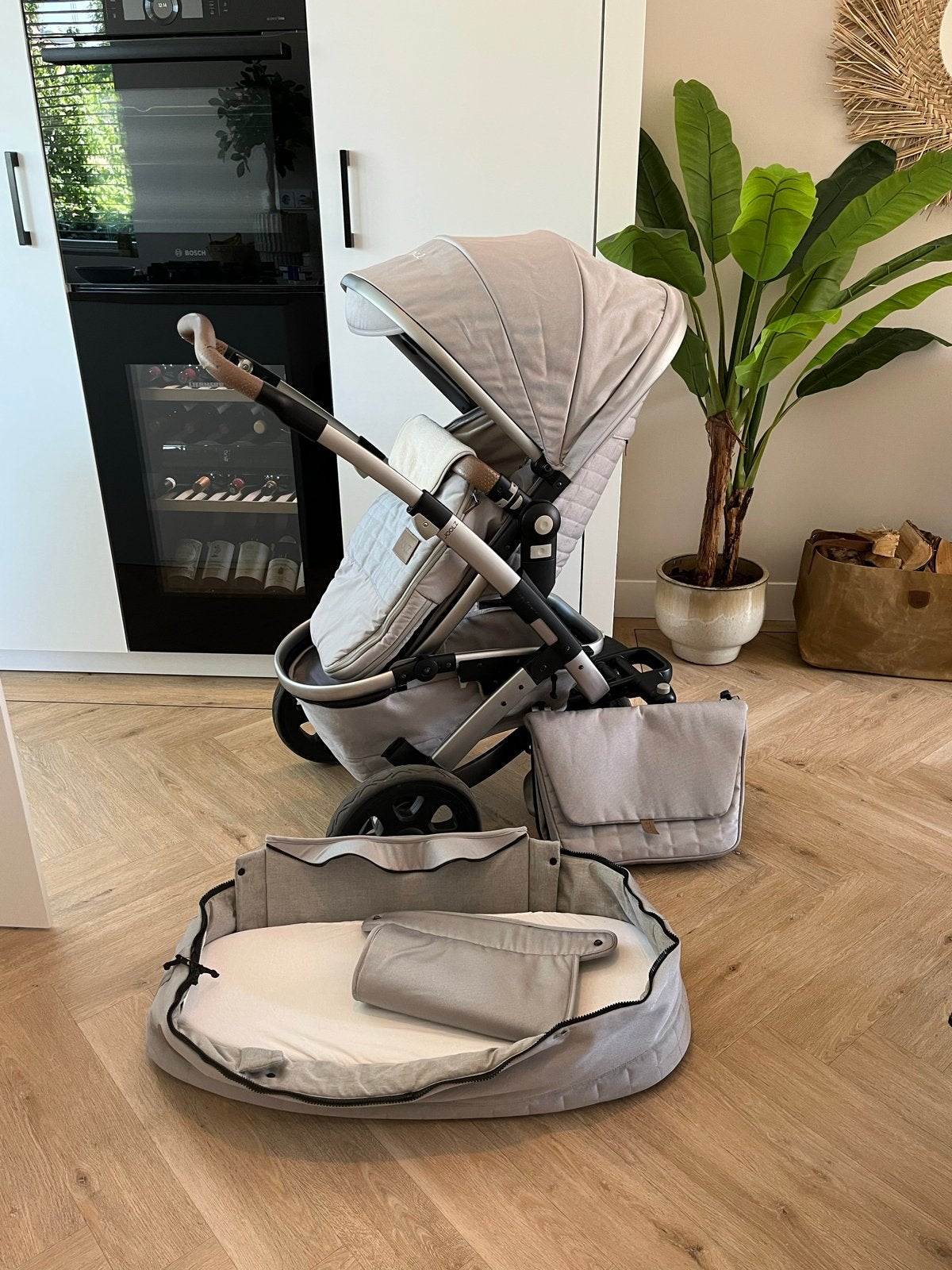Joolz Geo kinderwagen met voetenzak en luiertas, Gebruikt, Combiwagen, Verstelbare duwstang, Ophalen