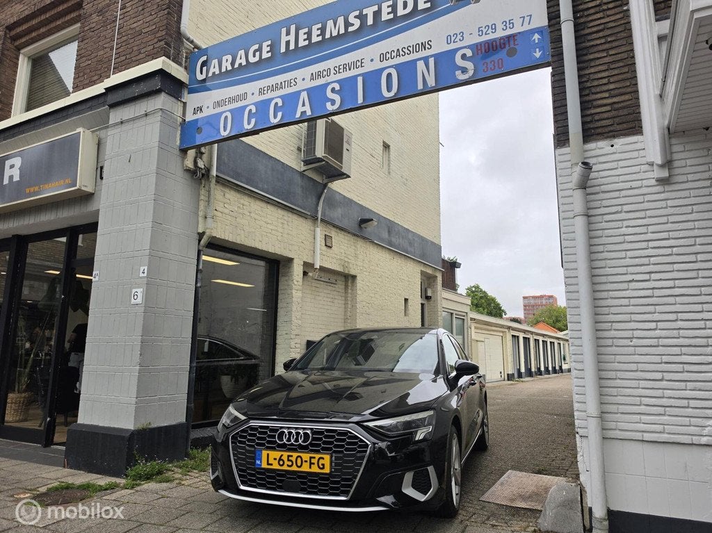 Audi A3 Limousine 35 TFSI Business edition, Auto's, Audi, Bedrijf, Te koop, A3, ABS, Airbags, Airconditioning, Alarm, Android Auto
