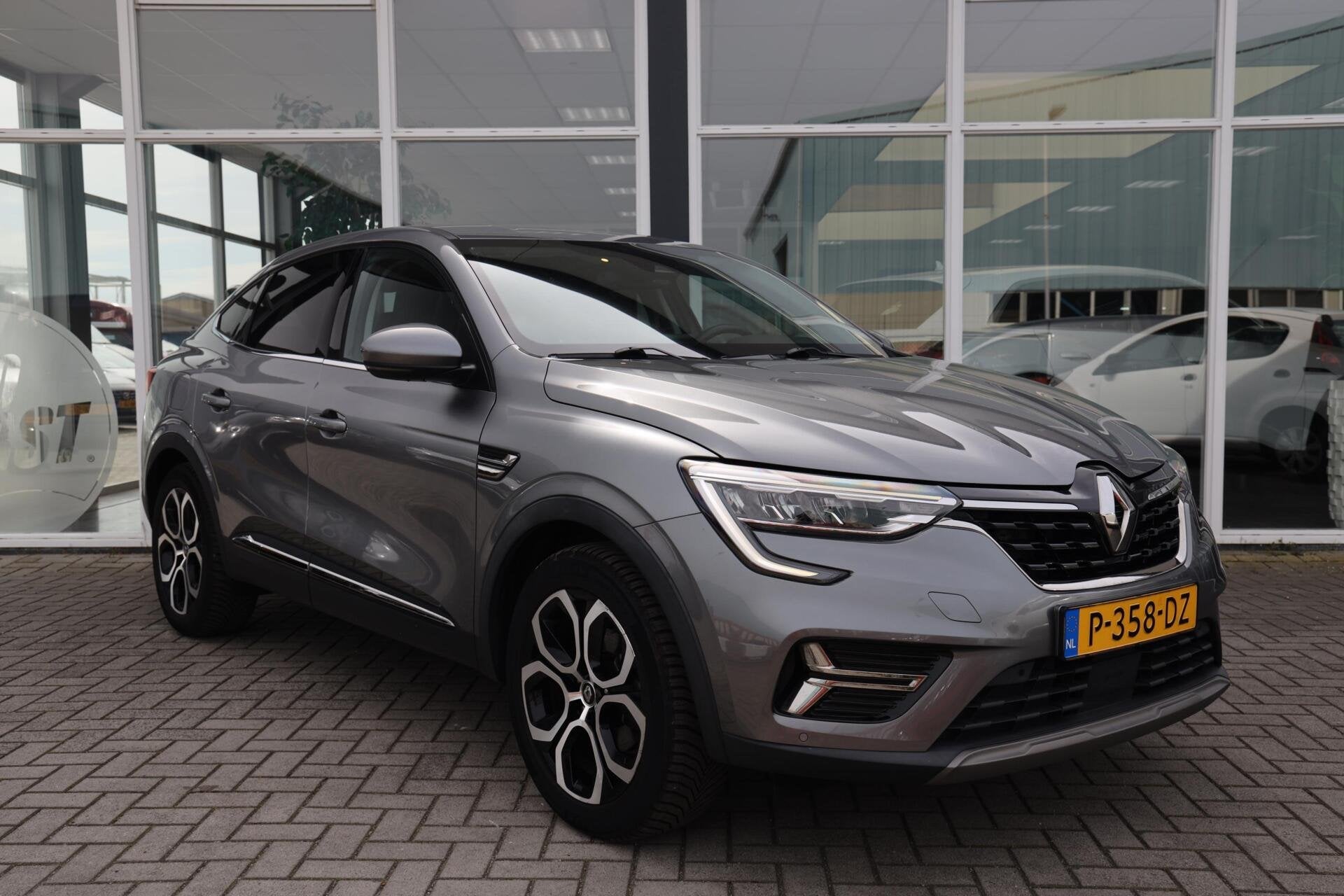 Renault Arkana 1.6 E-Tech Hybrid 145 Intens|Camera|Trekhaak|, Arkana, Gebruikt, Origineel Nederlands, 760 kg