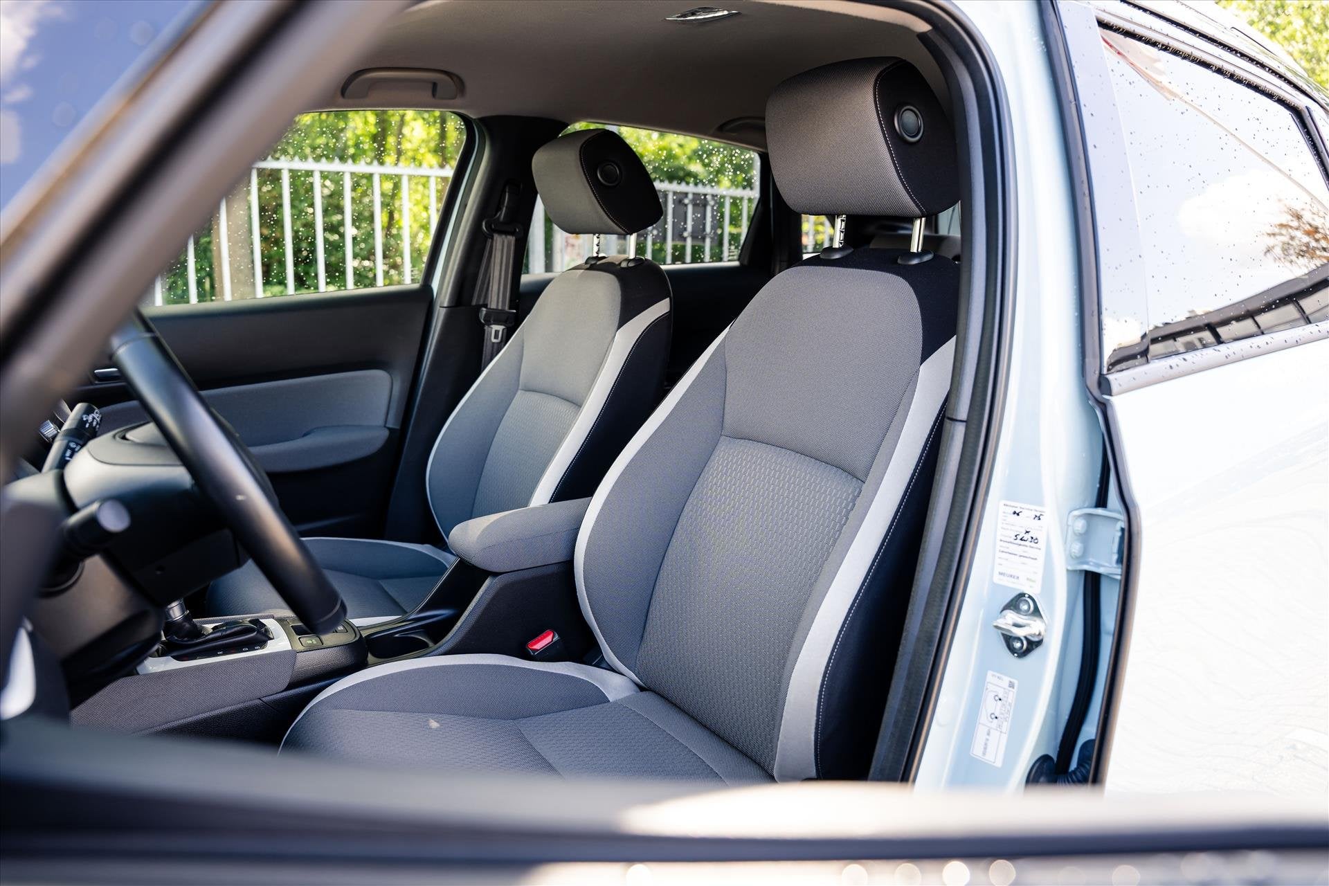 Honda Jazz 1.5 Full Hybrid Crosstar Automaat | Bi-Tone Surf, Auto's, Automaat, Dealer onderhouden, 4 cilinders, Blauw