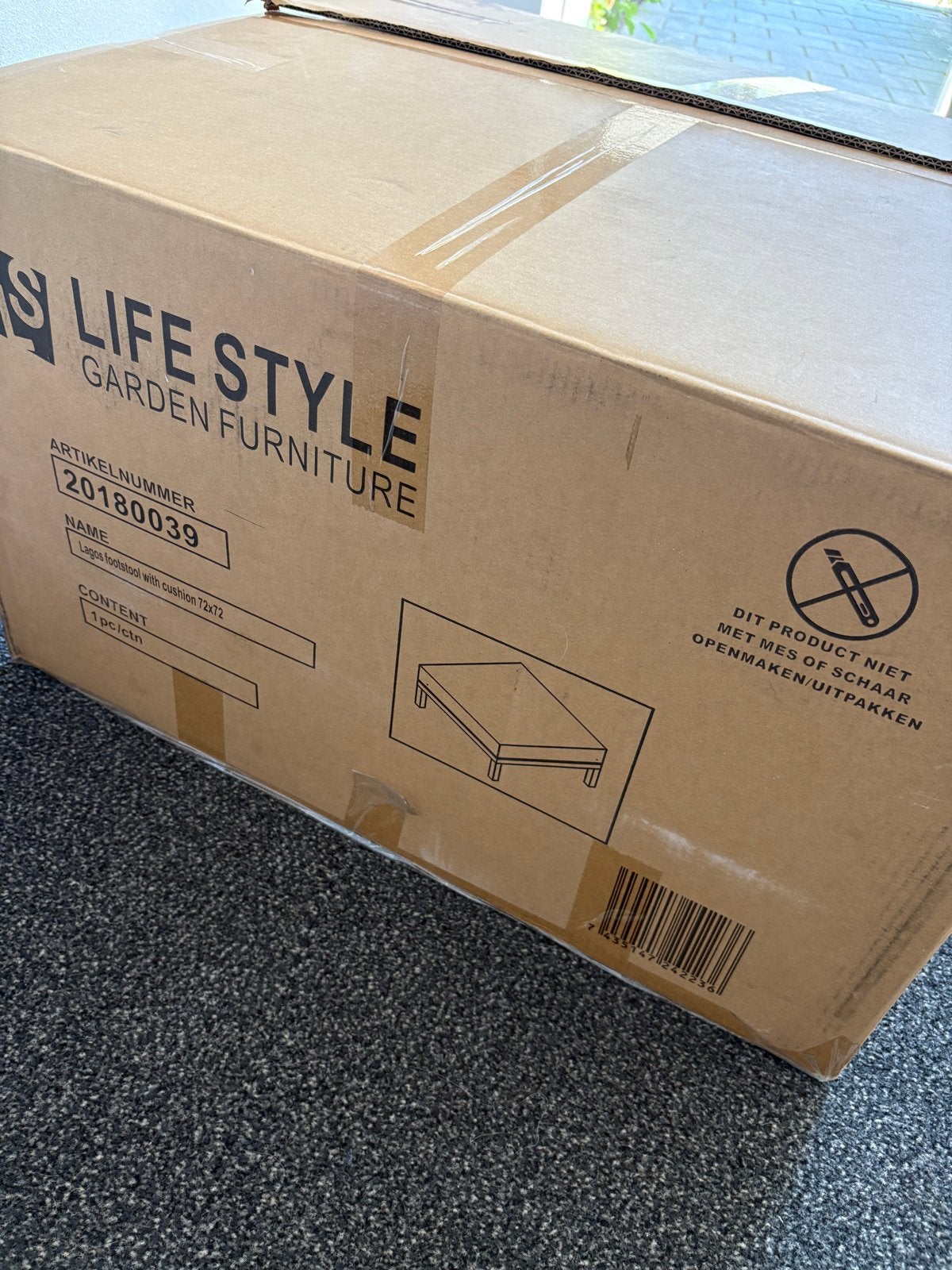 Nieuwe Life Style Garden Furniture salontafel met kussen, Ophalen of Verzenden, Nieuw, Vierkant, Metaal