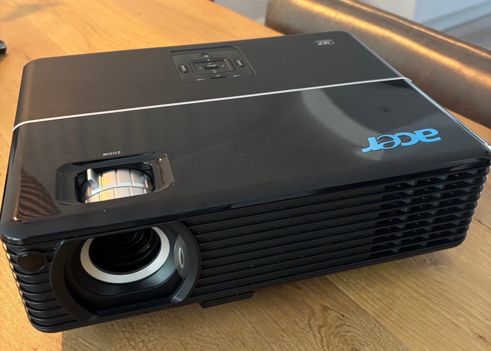 Acer beamer P1265 inclusief extra projectielamp, Ophalen of Verzenden, Zo goed als nieuw, DLP, Overige resoluties