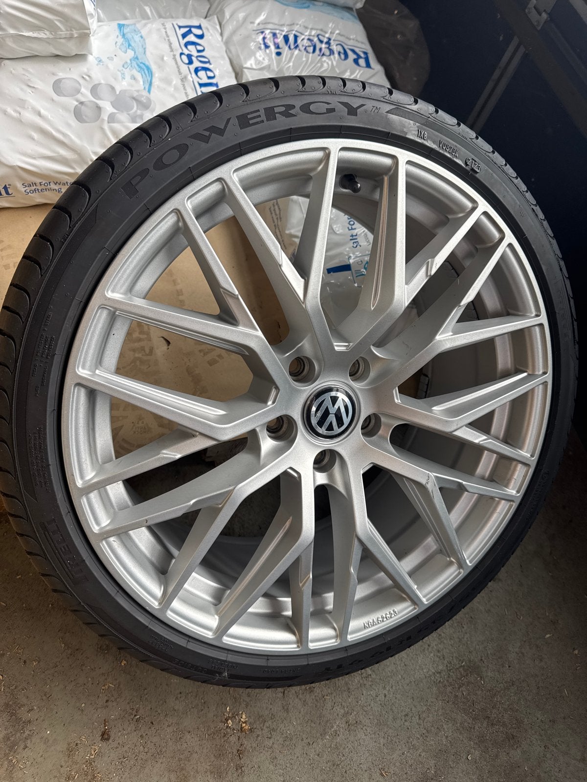 Bijna nieuw!!! Set 19 inch velgen met zomerbanden -, 19 inch, Gebruikt, Banden en Velgen, Ophalen of Verzenden
