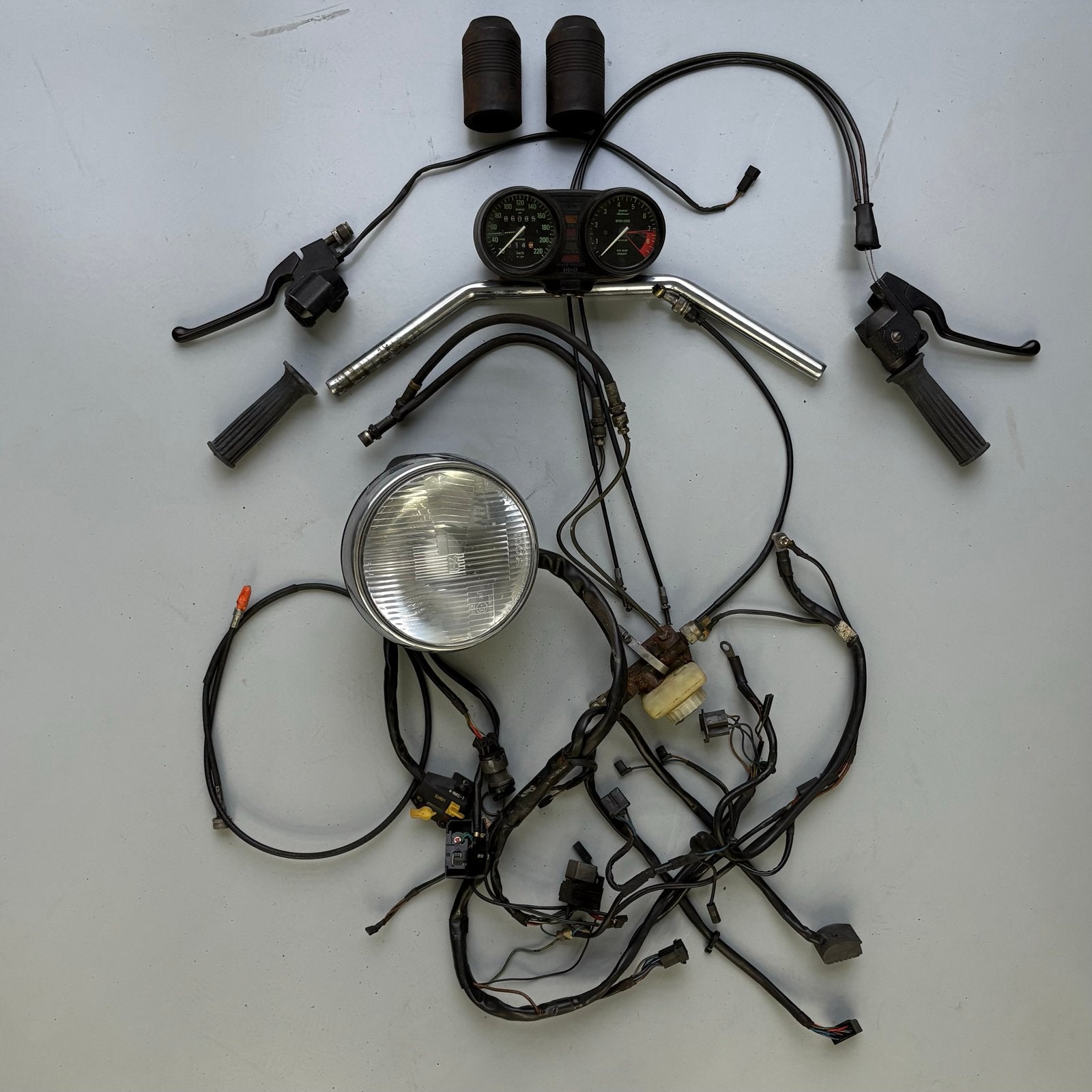 BMW R100 RS 1981 Motoronderdelen: Teller, Koplamp, Stuur