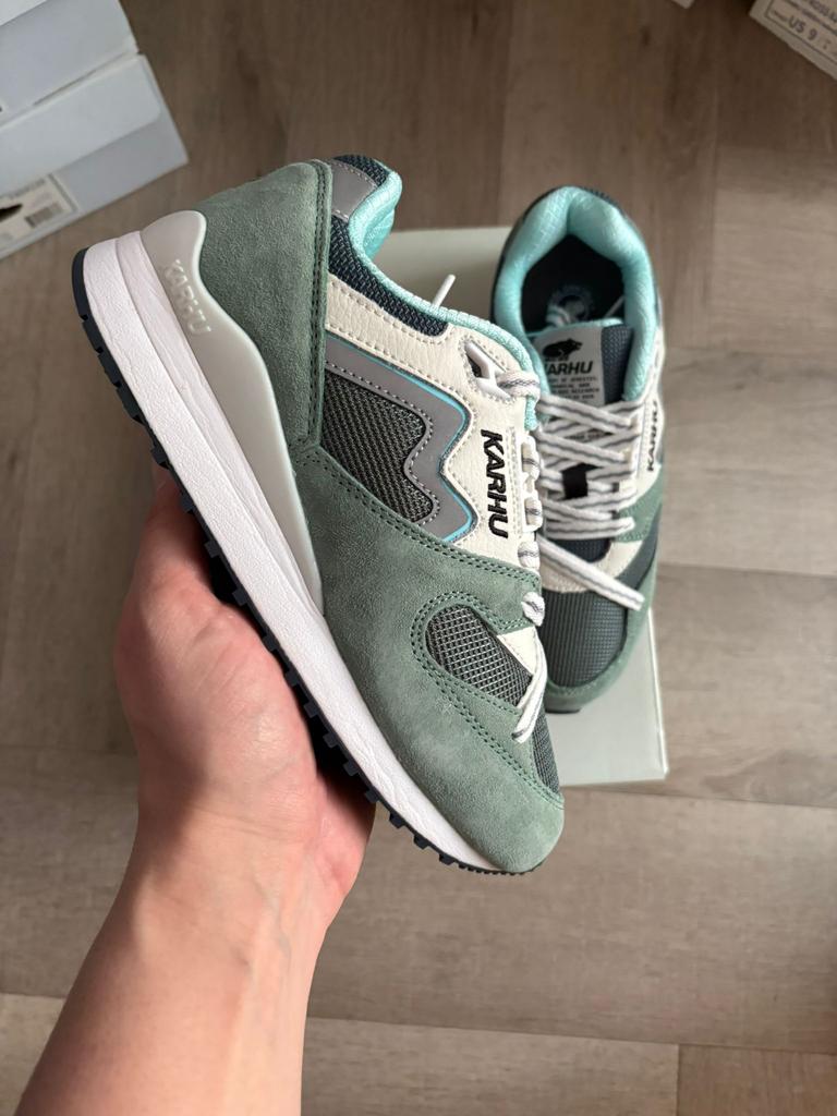 Karhu Synchron Classic – Iceberg Green / Lily White, Nieuw, Ophalen of Verzenden, Groen, A
