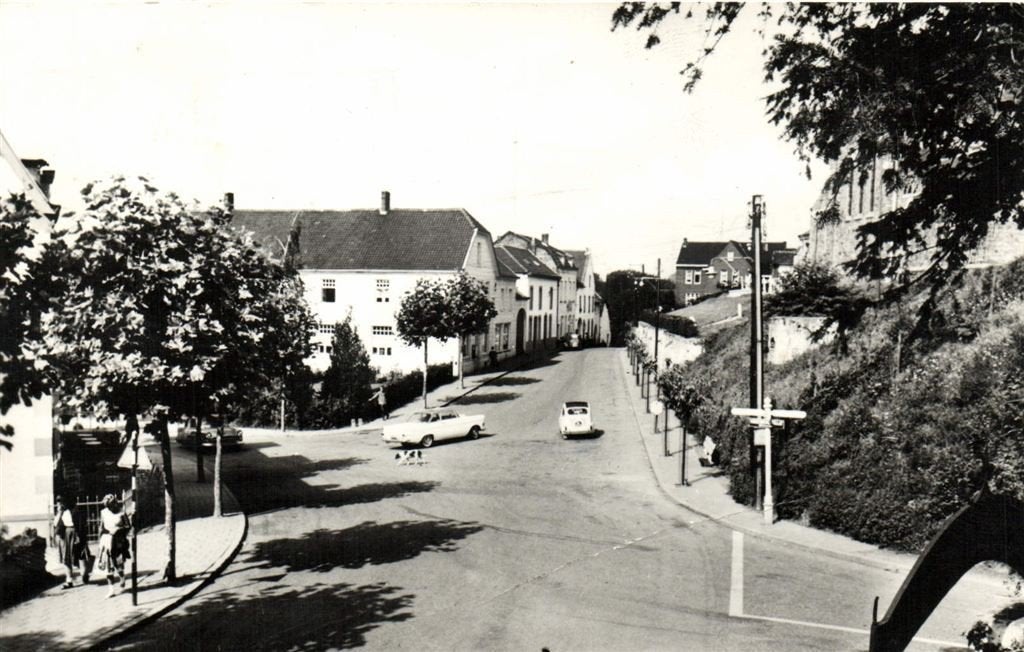Schin op Geul, Kerkplein - 1970 gelopen, Verzenden, 1960 tot 1980, Gelopen, Limburg