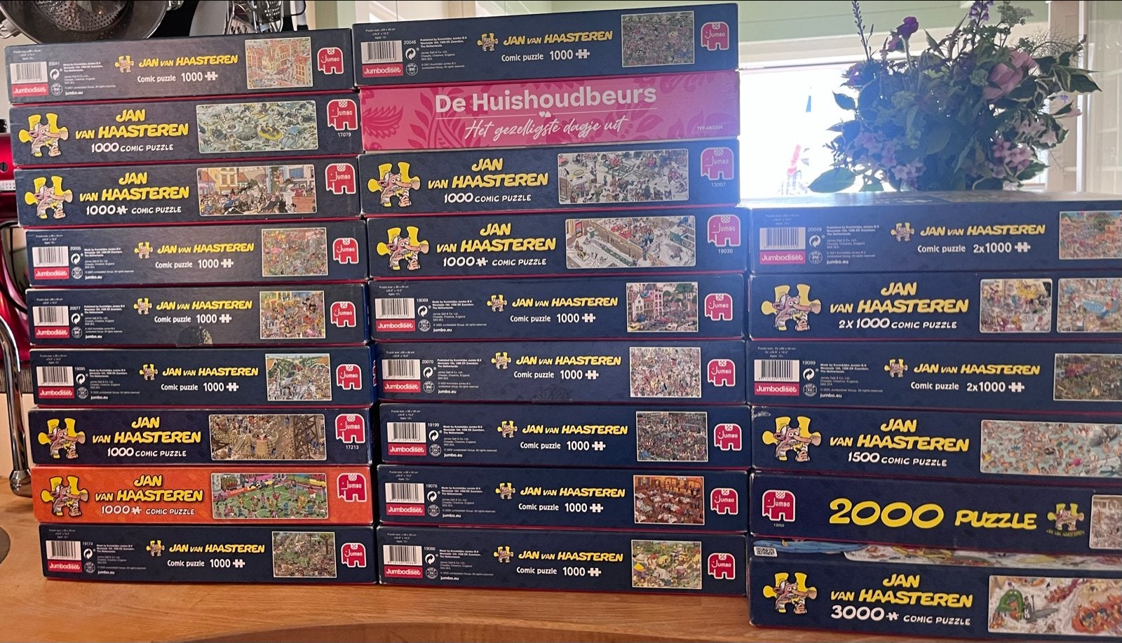 Jan van Haasteren puzzels 36 dozen met 39 puzzels, Ophalen, 500 t/m 1500 stukjes, Gebruikt, Legpuzzel