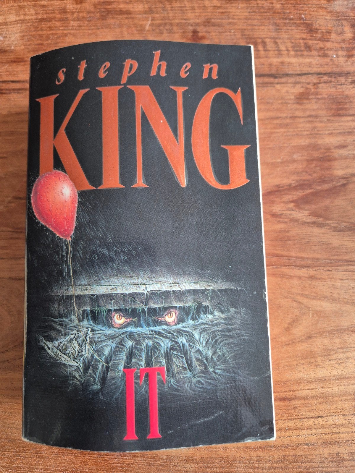 Stephen King - IT (Engels), Ophalen of Verzenden, Gelezen, Stephen King