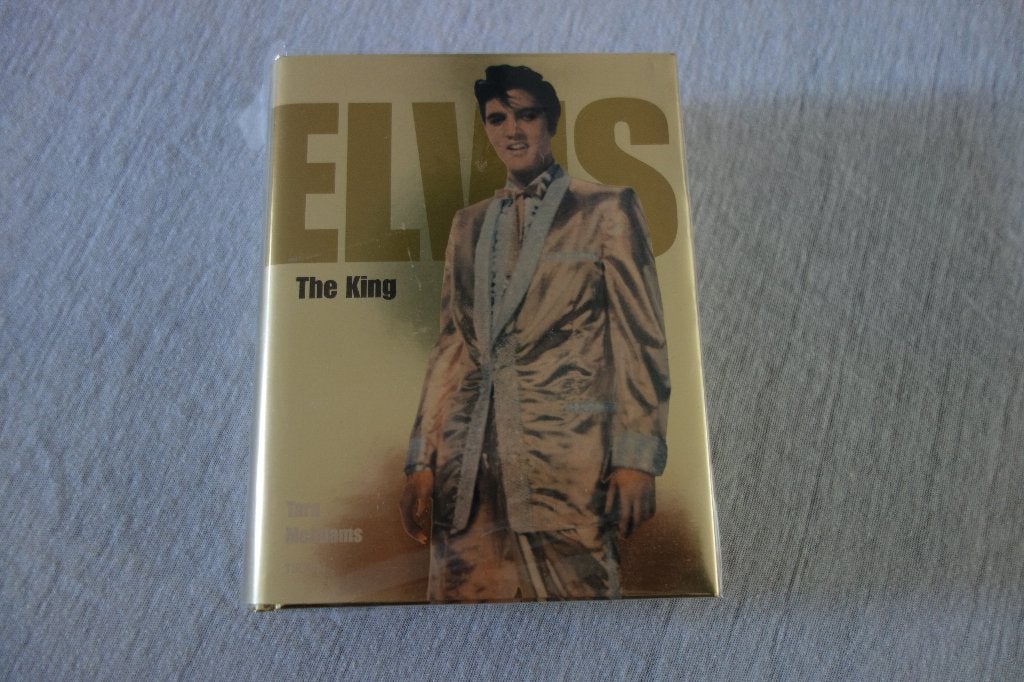 Boek Elvis The King Nederlandse uitvoering, Ophalen of Verzenden, Nieuw, Artiest